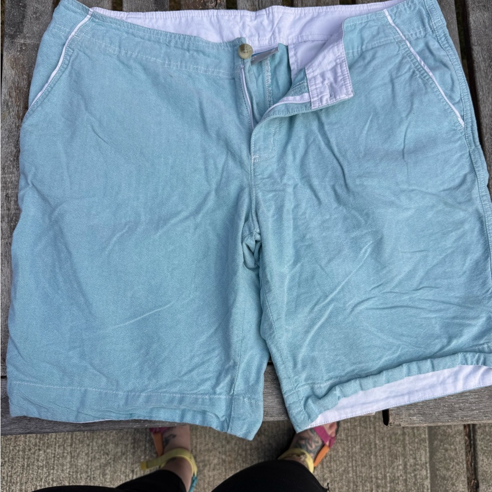 Columbia Women’s Bermuda Shorts bundle ( 4 pairs) Sz 16